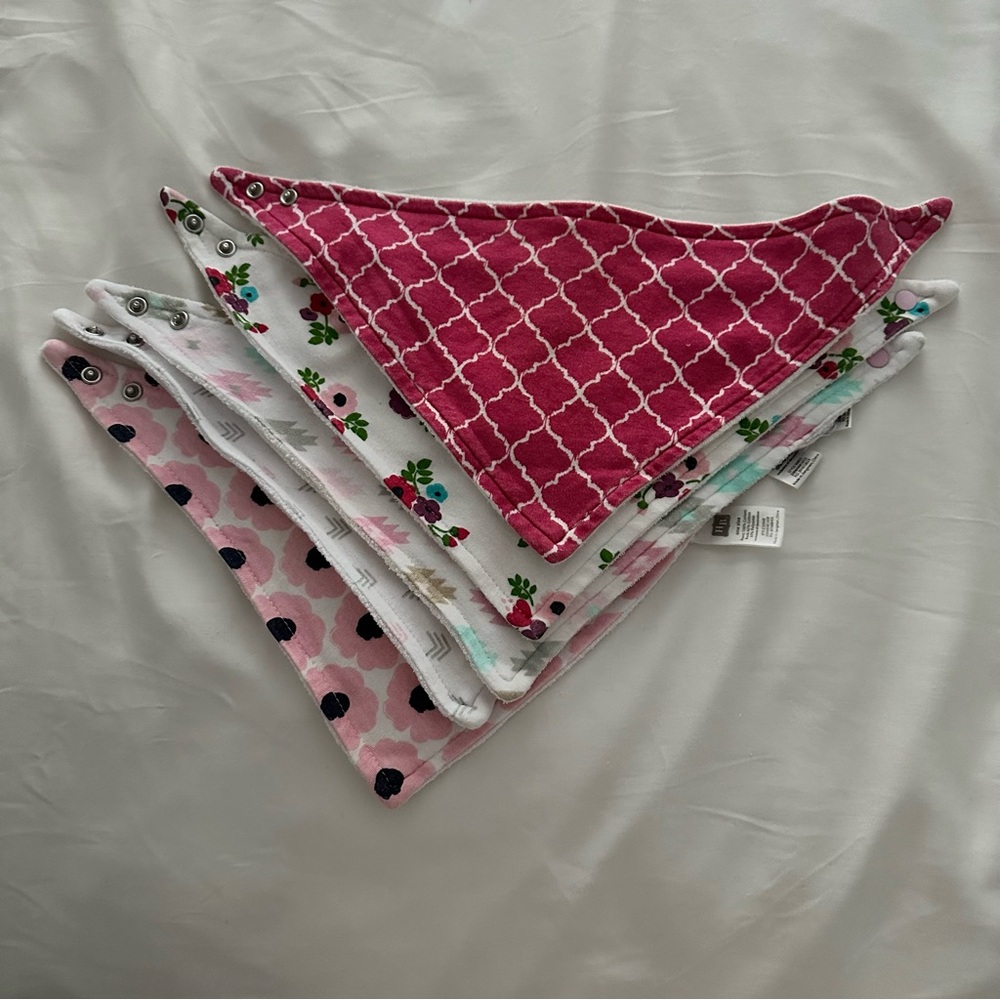 Lot - HB Stylish Baby 5 Bandana Bibs